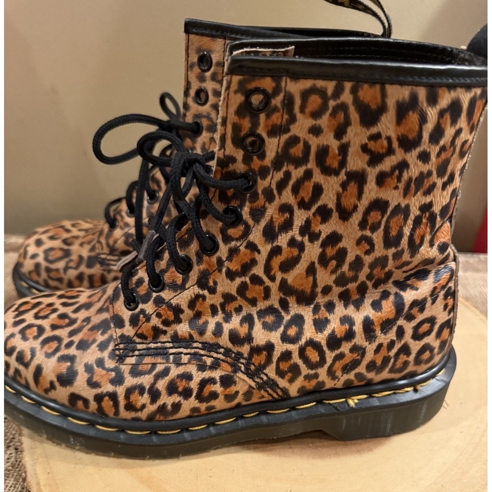 DR. MARTENS LEOPARD PRINT LEATHER BOOTS 6UK‎ 8USA MADE IN ENGLAND VINTAGE New - Picture 6 of 14